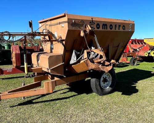 Mixer Comofra 5,5 MT