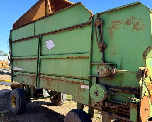 Carro Acoplado Forrajero Fraga Usado