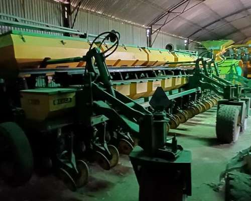 Sembradora Erca de 18 S a 52 CM.