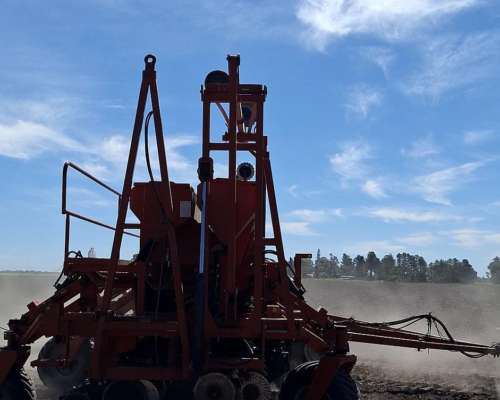 Sembradora Transportable Dolbi AX-4000