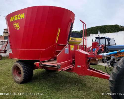 Mixer Akron Vertical. Modelo MXR 14