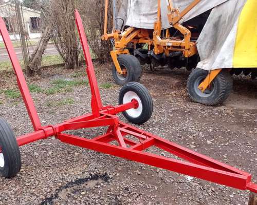 Cincel para UN Rollo, Disponible