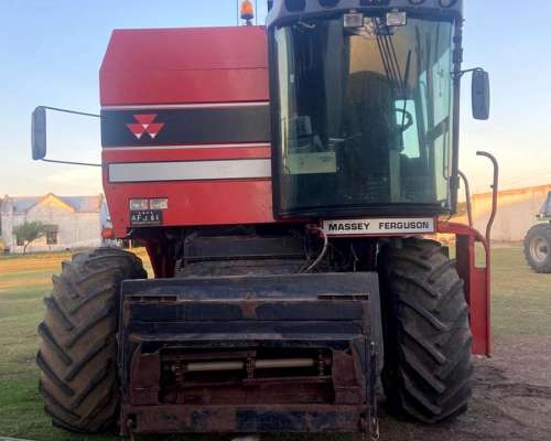 Cosechadora Massey Fergusson 5650, año 2003, 6.500 HS,