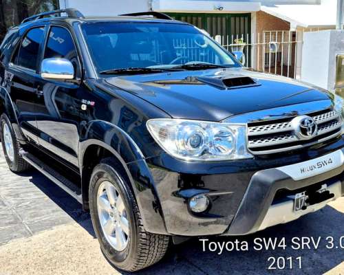 Toyota SW4 SRV 3.0 Automática (2011)