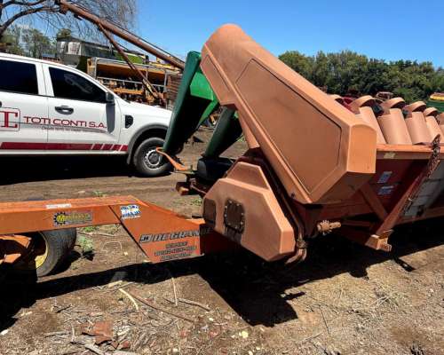 Maicero 10 Surcos de Grande