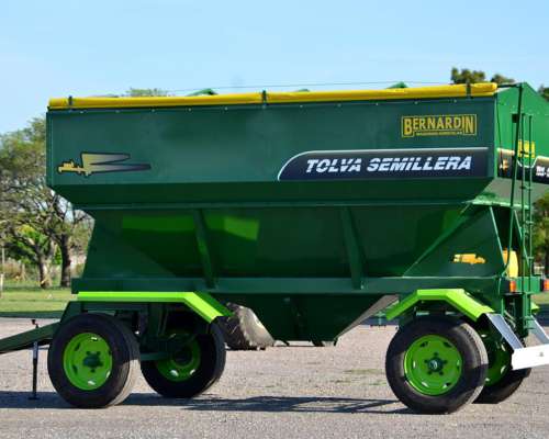 Tolva Semillera Fertilizante 15.500 Lts (12tn Aprox.)