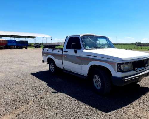 Pick UP. Chevrolet D20 Turbo Plus. año 1996.
