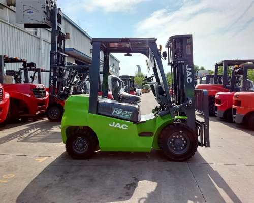 Autoelevador JAC 25 HE TT Eléctrico Batería de Litio
