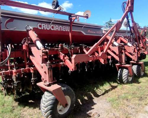 Sembradora Crucianelli Pionera IV 49 a 21 año 2009.