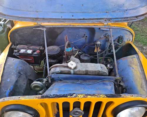 Vendo Jeep IKA Modelo 1961 año 1971 Funcionado Perfecto.