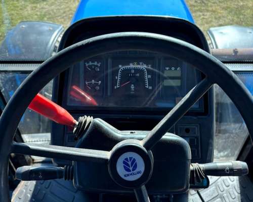 Tractor New Holland TM 7030