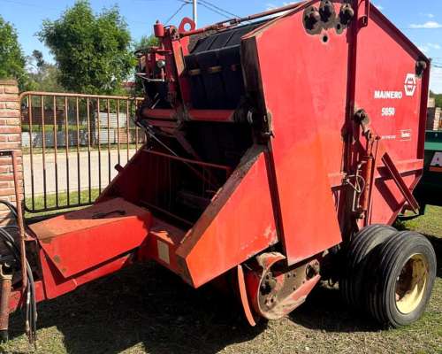 Enrolladora Rotoenfardadora Mainero 5850