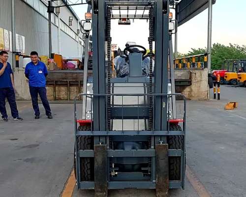 Autoelevador JAC CDP25 Li-on Batería de Litio