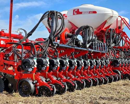 Sembradora Crucianelli Plantor 2452