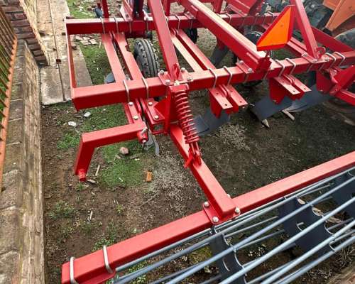 Subsolador Descompactador Paratil Apache de 6 Timones PUA