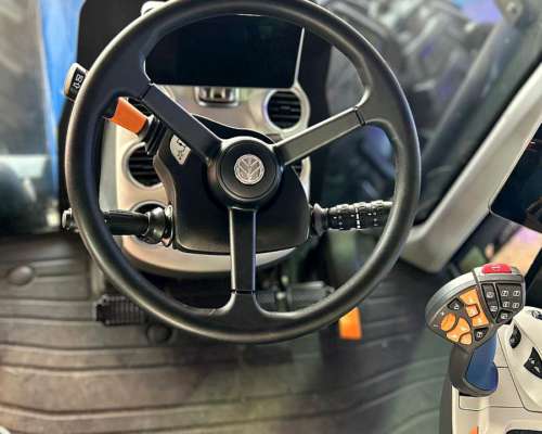 Tractor New Holland T8.440 PLM Intelligence