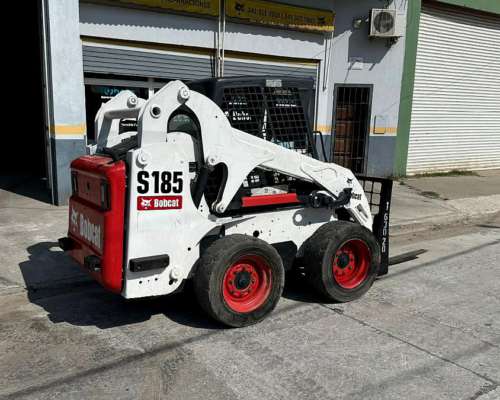Minicargador Bobcat S185 año 2013 6800 Hs Balde,uñas Portap