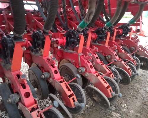 Sembradora Crucianelli Gringa 3635