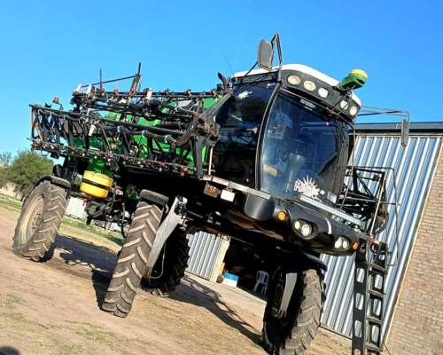 Pulverizadora Metalfor 3200 + Piloto John Deere + 9 Cortes