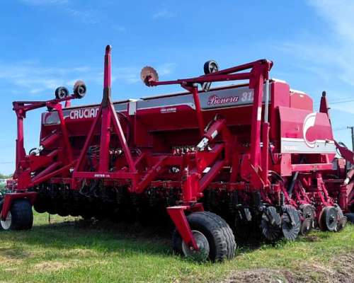 Sembradora Crucianelli 31 Líneas a 20 cm - Turbo Nuevas
