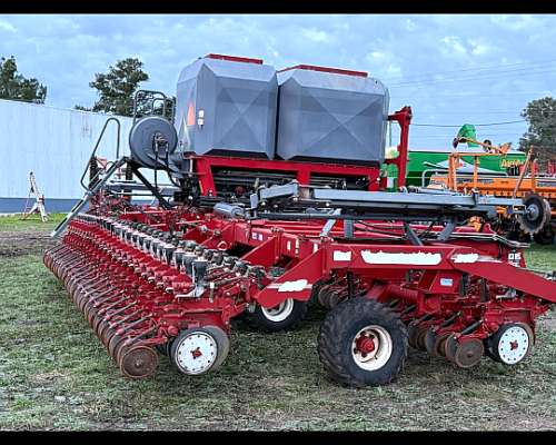 Sembradora Apache 918 AIR Dril año 2016