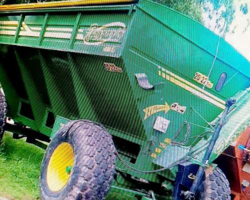 Auto Descargable de 22 TT muy Bueno