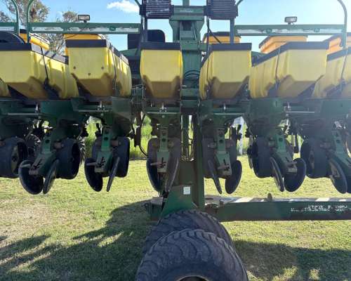 John Deere 1740, 16 a 52, Neumática, C/fert Lateral y Monit