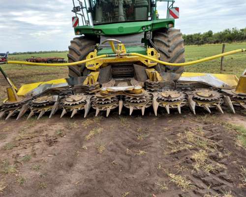 Picadora John Deere 8400
