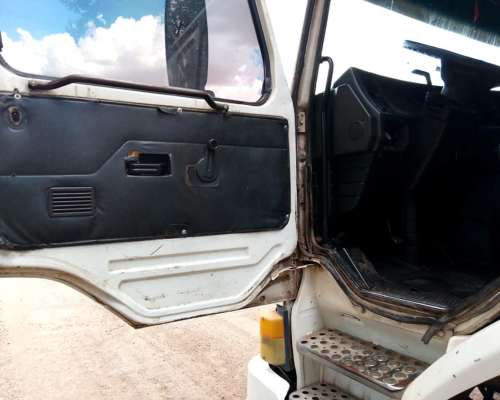 Scania 210 Modelo 95