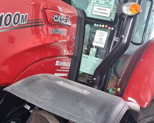 Tractor Farmall M 100