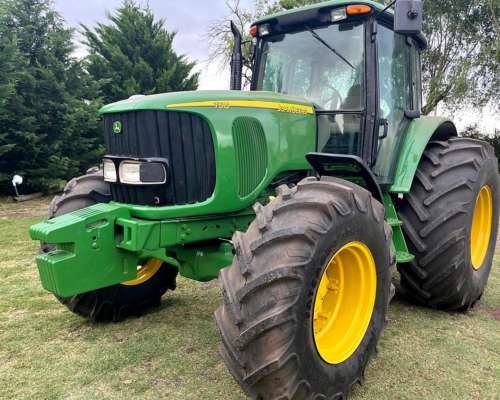 Tracotor John Deere 7515 2010 - 145 HP - muy Bueno