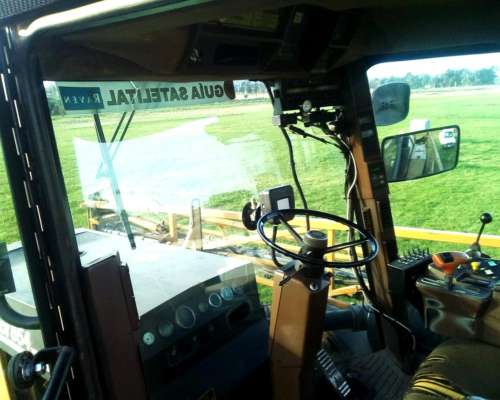 Pulverizadora Terrestre Autopropulsada- AG Chem RO Gator 854