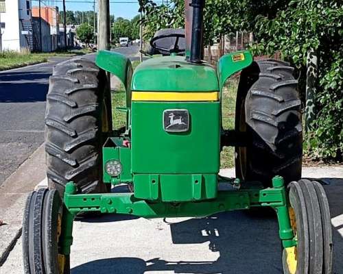 John Deere 2730 muy Lindo. SE Entrega con Cabina