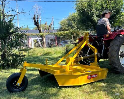 Desmalezadora Acople de Tres Puntos 1,20 MT