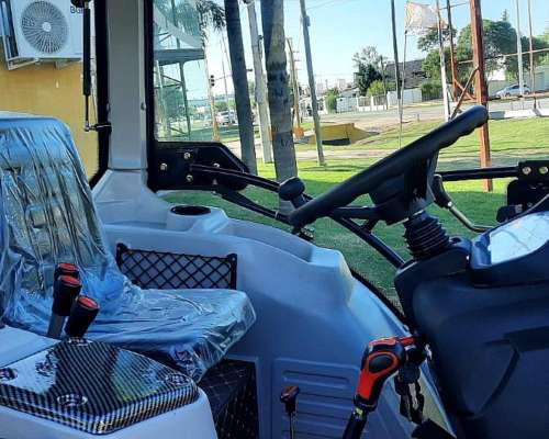 Tractor Zanello 4060 Cabinado