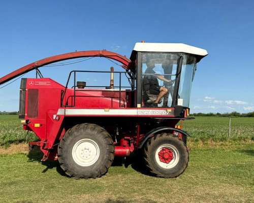 Picadora de Maíz Gomselmash