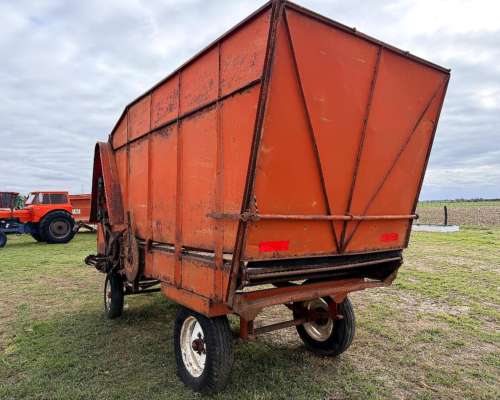 Acoplado Forrajero B 300 Mainero