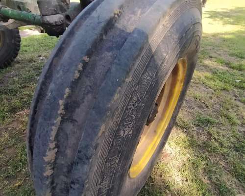 Tractor John Deere 2420