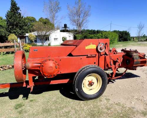 Enfardadora Mainero RF 90