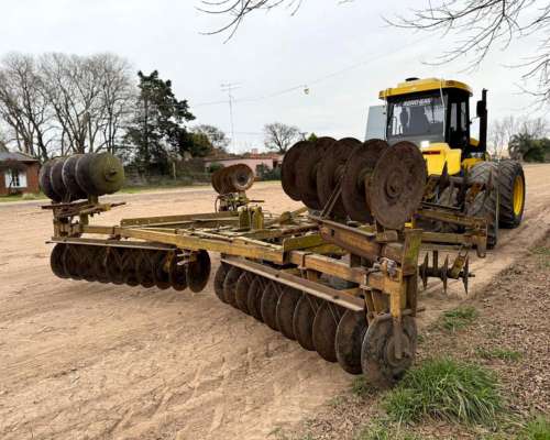 Rastra Desencontrada DAN CAR de 56 Platos con Alas a Resorte