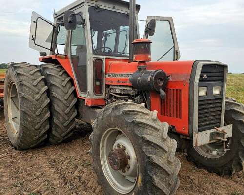 Tractor Massey Ferguson 1360 con Duales, 160 HP, muy Bueno.