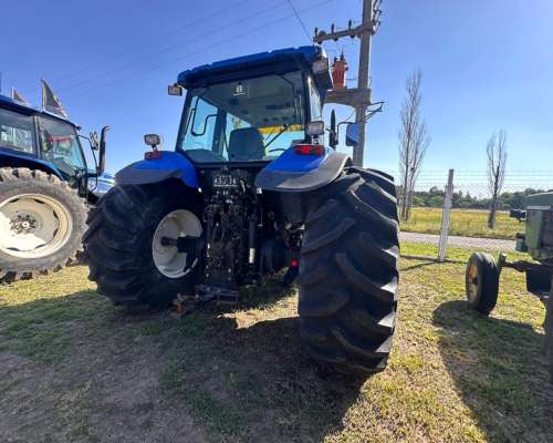 Tractor New Holland TM165 año 2004
