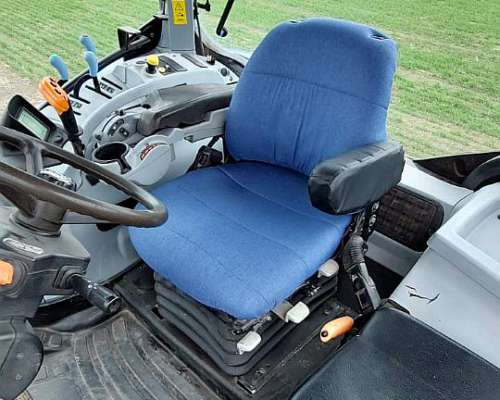 New Holland T7060 2011