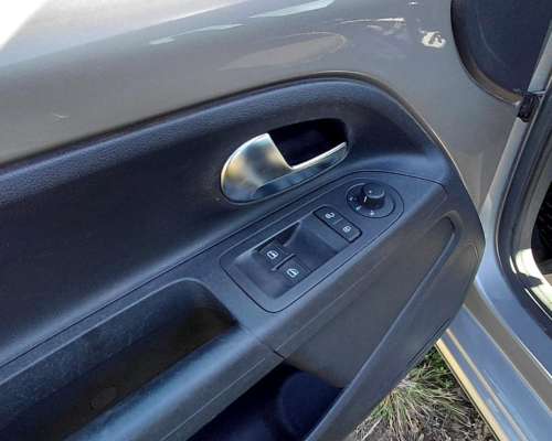 Volkswagen High UP 1.0 MPI 2015 75.000 km