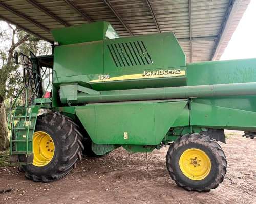 Cosechadora John Deere 1550