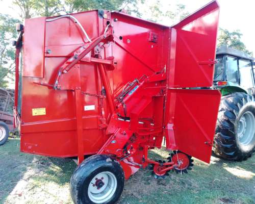 Rotoenfardadora Mainero Mod 5880