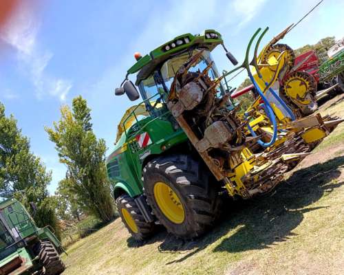 Picadora John Deere 8400 año 2015. M7900 HS. R3900 Hs