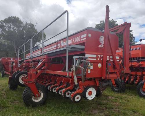 Sembradora Apache 7200 16/52 - 32/26