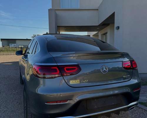 Mercedes Benz GLC300 Inmaculada en Garantía