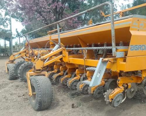 Sembradora Agrometal TX Mega de 16 a 52 - Abonador en Linea